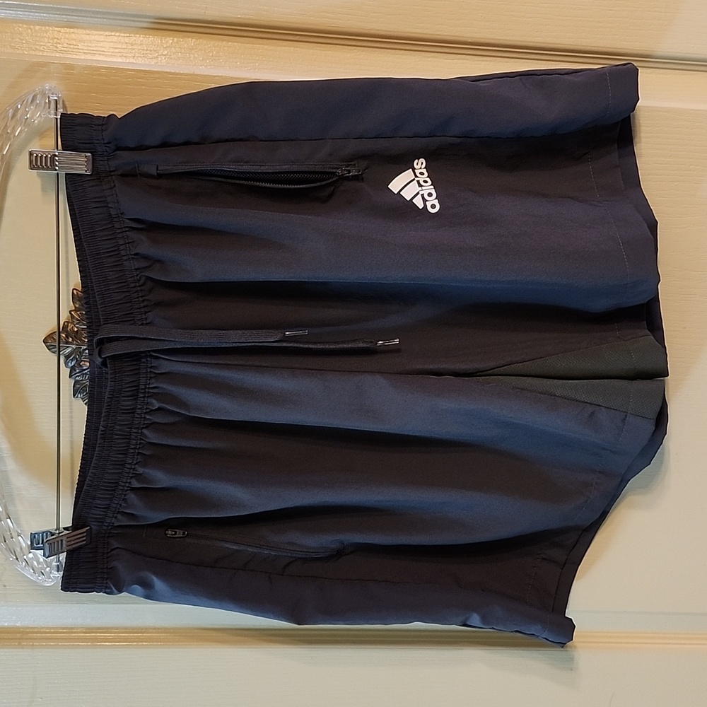 ADIDAS AEROREADY ATHLETIC SHORTS